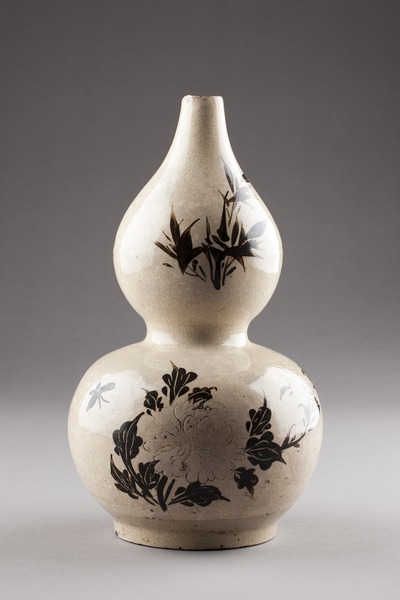 Kurbitsformig vas av Cizhoutyp Hallwylska museet 96203.tif