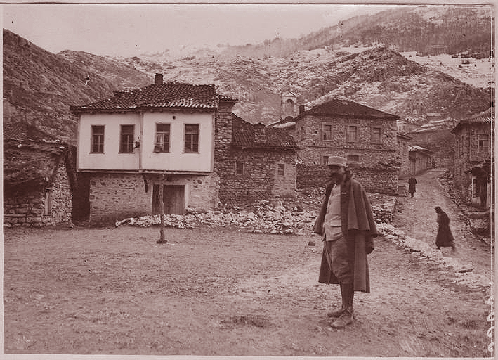 2.Smrdesh or Kristalopigi village