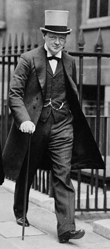 Winston Churchill verl sst das Geb ude der Admiralt t 1912