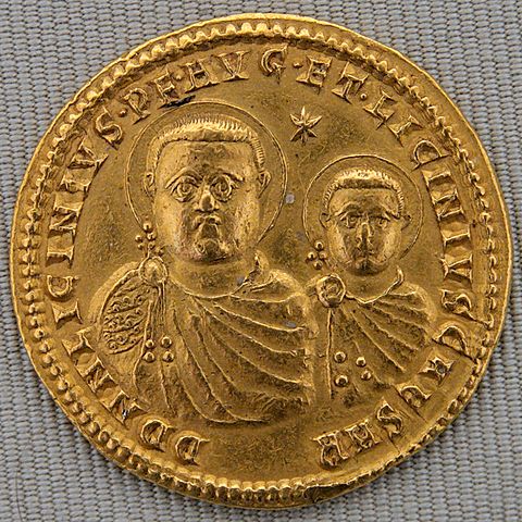 480px Licinius gold multiple CdM Beistegui 232