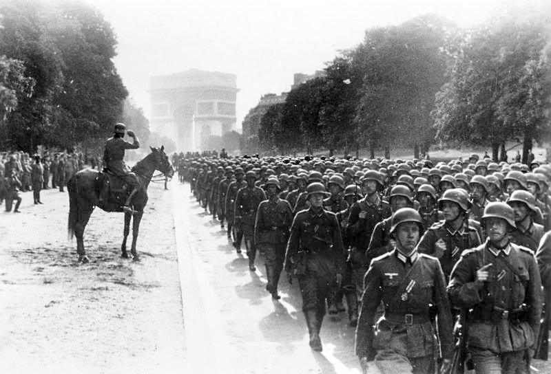 Bundesarchiv Bild 183 L05487 Paris Avenue Foch Siegesparade