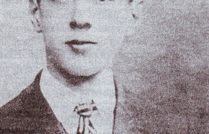 Дьо Гол на 15 години, 1906. 1909: още тогава той пише за себе си като за Генерала.