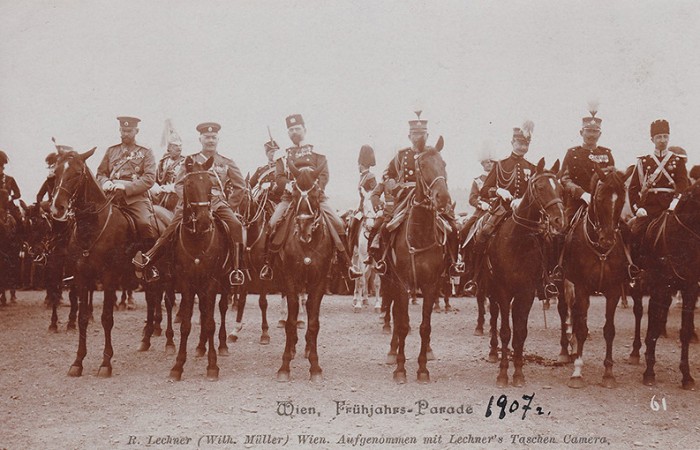 Виена 1907 г. Парад с участието на Кавалерийското кадетско училище.