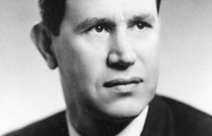 Иван Башев